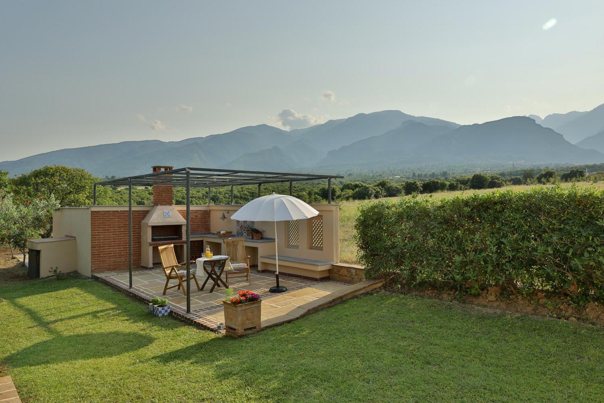 ליטוחורון Οlives And Vines All Seasons Villa מראה חיצוני תמונה